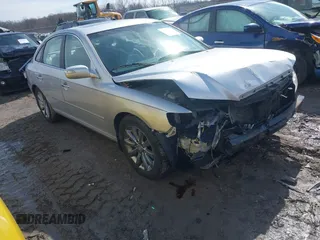 2009 Hyundai Azera Limited with VIN KMHFC46F19A341981, listed as a IAAI auction lot 41714918 with 148,425 mi miles and . Bid and sale history available at DreamBid. Image 1.