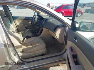2004 Honda Accord EX with VIN 1HGCM66534A098191, listed as a IAAI auction lot 42301804 with Not provided miles and . Bid and sale history available at DreamBid. Image 5.