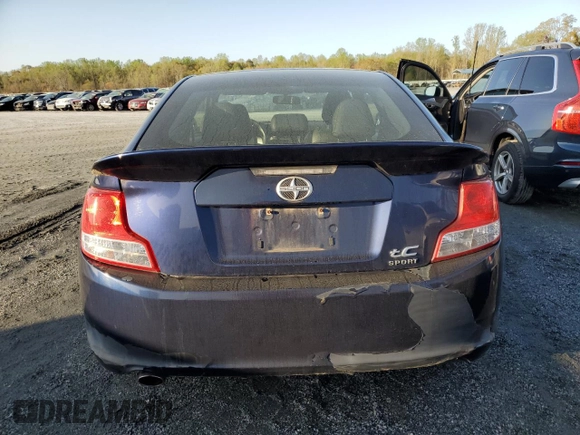 2013 Scion tC z VIN JTKJF5C78D3050747, wystawiony jako Copart lot #50610645 z przebiegiem 92 004 mil mil oraz Szkody całkowita. Historia ofert i sprzedaży dostępna na DreamBid. Obrazek 6.