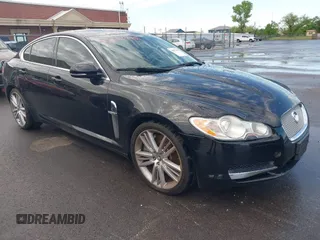 2010 Jaguar XF Supercharged with VIN SAJWA0HE1AMR64142, listed as a IAAI auction lot 42073475 with 119,177 mi miles. Bid and sale history available at carsss.com. Image 1.