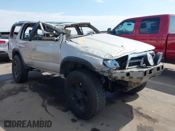 1998 Toyota 4Runner SR5 z VIN JT3HN86R2W0172312, wystawiony jako IAAI lot #42214433 z przebiegiem 259 170 mil mil oraz . Historia ofert i sprzedaży dostępna na DreamBid. Obrazek 1.