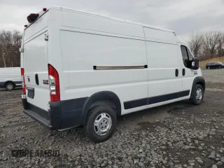2022 Ram ProMaster Cargo with VIN 3C6LRVDG6NE110192, listed as a Copart auction lot 47026385 with 27,000 mi miles and Clean Title. Bid and sale history available at carsss.com. Image 3.