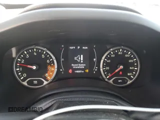 2017 Jeep Renegade Sport с VIN ZACCJBAB0HPE90242, выставлен на аукционе Copart как лот 62401845 с пробегом 149 987 миль миль и Списание • Salvage title. История ставок и продаж доступна на DreamBid. Изображение 9.