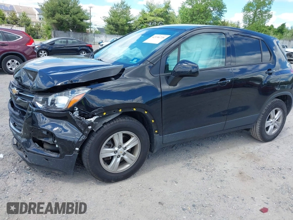 2020 Chevrolet Trax LS with VIN KL7CJKSB7LB061579, listed as a IAAI auction lot 42196726 with 47,583 mi miles and . Bid and sale history available at DreamBid. Image 18.