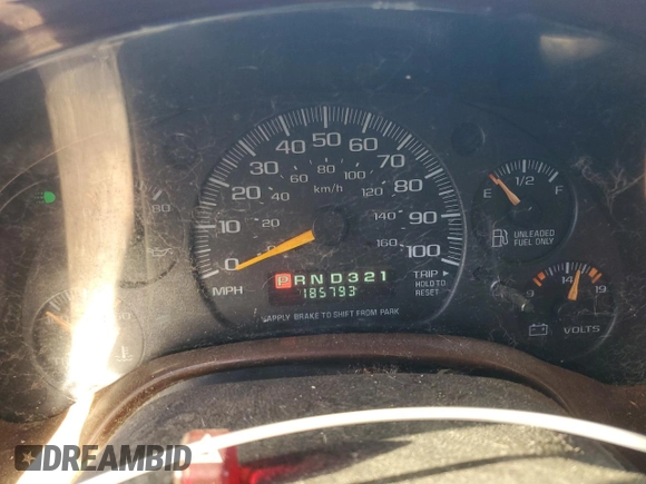 2001 GMC Savana Cargo Van YF7 Upfitter with VIN 1GDFG15R211193066, listed as a Copart auction lot 83853754 with 185,793 mi miles and Salvage Title. Bid and sale history available at carsss.com. Image 9.