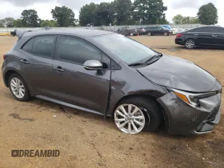 2023 Toyota Corolla Hatchback SE with VIN JTND4MBE1P3204770, listed as a Copart auction lot 69773884 with 2,500 mi miles and Salvage Title. Bid and sale history available at carsss.com. Image 4.