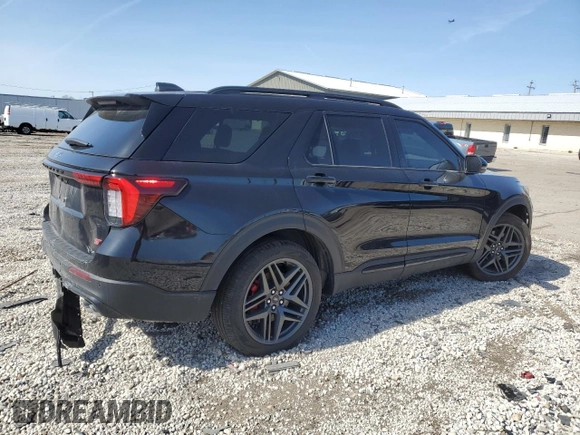 2025 Ford Explorer ST with VIN 1FMWK8GCXSGA98821, listed as a Copart auction lot 48538895 with 3,511 mi miles and Salvage Title. Bid and sale history available at carsss.com. Image 3.