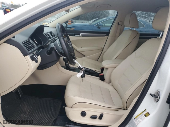 2017 Volkswagen Passat R-Line w/Comfort Pkg with VIN 1VWDT7A33HC028084, listed as a Copart auction lot 45917845 with 111,088 mi miles and Salvage Title. Bid and sale history available at carsss.com. Image 7.