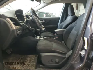 2016 Jeep Cherokee Latitude с VIN 1C4PJMCS7GW310749, выставлен на аукционе Copart как лот 58507595 с пробегом 109 678 миль миль и На запчасти • Non repairable. История ставок и продаж доступна на DreamBid. Изображение 7.