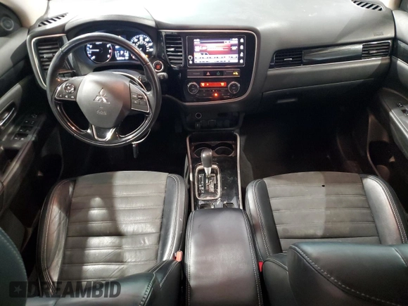 2019 Mitsubishi Outlander SE with VIN JA4AD3A39KZ010618, listed as a Copart auction lot 60504615 with 102,767 mi miles and Salvage title. Bid and sale history available at DreamBid. Image 8.