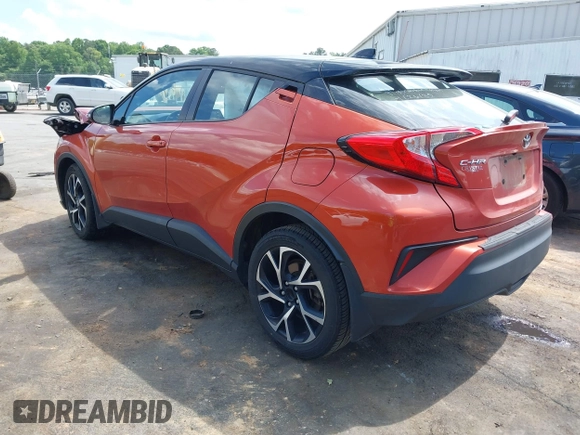2020 Toyota C-HR LE z VIN NMTKHMBX9LR107762, wystawiony jako IAAI lot #42158899 z przebiegiem 90 313 mil mil oraz . Historia ofert i sprzedaży dostępna na DreamBid. Obrazek 3.