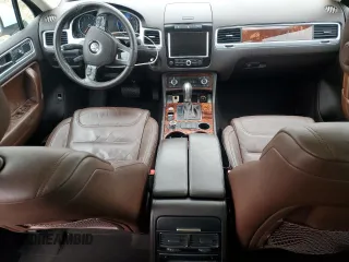2012 Volkswagen Touareg Exec with VIN WVGEF9BP5CD007456, listed as a Copart auction lot 85225874 with Not Provided miles and Non Repairable. Bid and sale history available at DreamBid. Image 8.