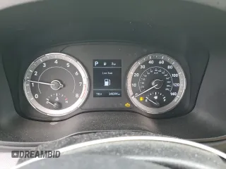 2022 Hyundai Venue SE z VIN KMHRB8A38NU160079, wystawiony jako Copart lot #57502495 z przebiegiem 34 094 mil mil oraz Szkoda całkowita • Salvage title. Historia ofert i sprzedaży dostępna na DreamBid. Obrazek 9.