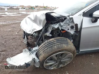 2019 Honda Clarity with VIN JHMZC5F17KC000007, listed as a IAAI auction lot 41722099 with Not Provided miles. Bid and sale history available at carsss.com. Image 16.