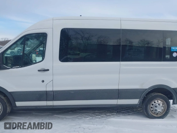 2022 Ford Transit Passenger XL with VIN 1FBAX9C87NKA80161, listed as a IAAI auction lot 41389325 with 128,868 mi miles and . Bid and sale history available at DreamBid. Image 15.