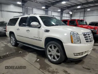 2008 Cadillac Escalade ESV with VIN 1GYFK66888R123602, listed as a Copart auction lot 50430385 with 302,214 mi miles and Clean title. Bid and sale history available at DreamBid. Image 4.