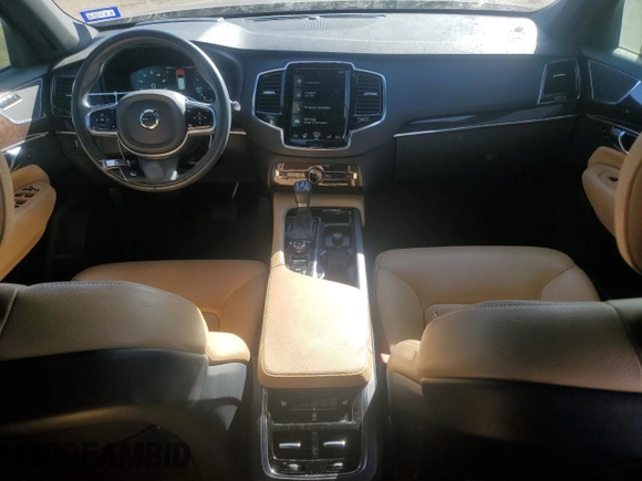 2016 Volvo XC90 T6 Momentum with VIN YV4A22PK8G1046873, listed as a Copart auction lot 46124275 with 68,368 mi miles and Salvage Title. Bid and sale history available at DreamBid. Image 8.