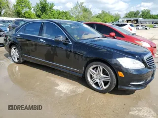 2013 Mercedes-Benz S 550 with VIN WDDNG9EB5DA534519, listed as a Copart auction lot 55324134 with 89,794 mi miles and Salvage Title. Bid and sale history available at DreamBid. Image 4.