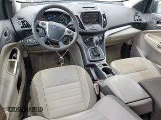 2013 Ford Escape SE z VIN 1FMCU9GX3DUB89486, wystawiony jako Copart lot #62277105 z przebiegiem 108 360 mil mil oraz Czysty tytuł • Clean title. Historia ofert i sprzedaży dostępna na DreamBid. Obrazek 8.