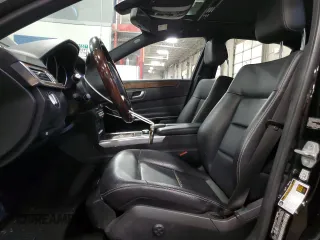 2014 Mercedes-Benz E 350 Luxury with VIN WDDHF8JB2EA983125, listed as a Copart auction lot 53196635 with 170,926 mi miles and Salvage Title. Bid and sale history available at DreamBid. Image 7.