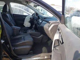 2017 Nissan Rogue Sport S with VIN JN1BJ1CP9HW029495, listed as a IAAI auction lot 41190830 with 83,063 mi miles. Bid and sale history available at carsss.com. Image 5.