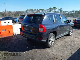 2011 Jeep Compass with VIN 1J4NT1FA4BD208116, listed as a IAAI auction lot 41604552 with 179,633 mi miles. Bid and sale history available at carsss.com. Image 4.