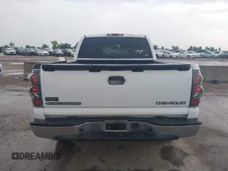 2005 Chevrolet Silverado 1500 with VIN 1GCEC10X15Z119570, listed as a IAAI auction lot 42153173 with Not Provided miles and . Bid and sale history available at DreamBid. Image 16.