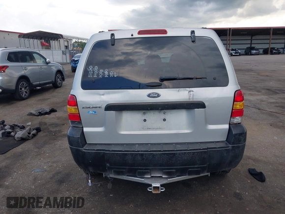 2007 Ford Escape XLS with VIN 1FMYU02Z57KB51364, listed as a IAAI auction lot 42537151 with 251,314 mi miles and . Bid and sale history available at DreamBid. Image 16.