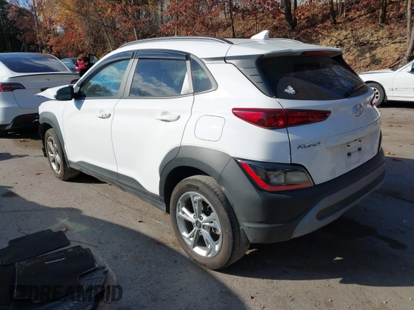 2023 Hyundai Kona SEL with VIN KM8K6CAB6PU955473, listed as a IAAI auction lot 40722504 with 25,675 mi miles. Bid and sale history available at carsss.com. Image 3.