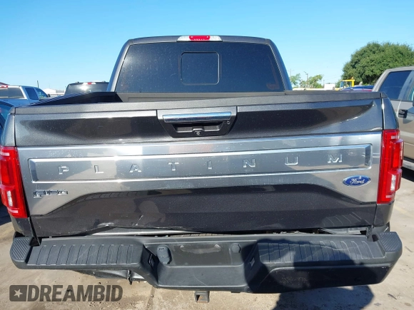 2016 Ford F-150 XLT z VIN 1FTEW1EG2GFA63060, wystawiony jako IAAI lot #42206003 z przebiegiem 125 682 mil mil oraz . Historia ofert i sprzedaży dostępna na DreamBid. Obrazek 17.