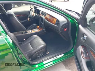 2007 Jaguar S-Type 3 z VIN SAJWA01A07FN78767, wystawiony jako IAAI lot #42076146 z przebiegiem 42 497 mil mil oraz . Historia ofert i sprzedaży dostępna na DreamBid. Obrazek 5.