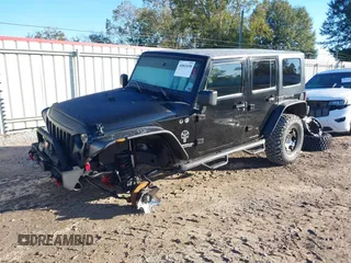 2008 Jeep Wrangler Unlimited X с VIN 1J4GA39178L652983, выставлен на аукционе IAAI как лот 40803698 с пробегом 114 012 миль миль и . История ставок и продаж доступна на DreamBid. Изображение 2.