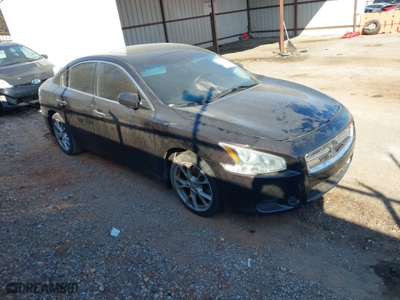 2013 Nissan Maxima 3.5 S with VIN 1N4AA5APXDC818078, listed as a IAAI auction lot 41214691 with 1 mi miles. Bid and sale history available at carsss.com. Image 1.