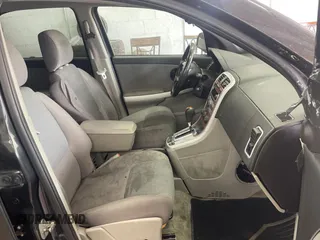 2008 Chevrolet Equinox LT z VIN 2CNDL43F786281356, wystawiony jako Copart lot #57993215 z przebiegiem 179 833 mil mil oraz Tytuł czysty. Historia ofert i sprzedaży dostępna na DreamBid. Obrazek 5.