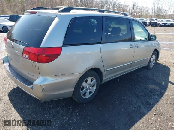 2005 Toyota Sienna CE with VIN 5TDZA23C95S380868, listed as a IAAI auction lot 41922419 with 218,513 mi miles and . Bid and sale history available at DreamBid. Image 4.
