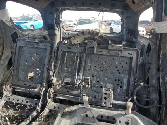 2021 Dodge Durango GT z VIN 1C4RDHDG6MC721090, wystawiony jako Copart lot #86754684 z przebiegiem Nie podano mil oraz Nie do naprawy • Non repairable. Historia ofert i sprzedaży dostępna na DreamBid. Obrazek 10.