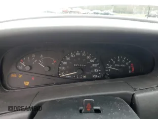 2002 Ford Escort ZX2 Standard z VIN 3FAFP11352R155043, wystawiony jako Copart lot #51356535 z przebiegiem 71 224 mil mil oraz Szkoda całkowita • Salvage title. Historia ofert i sprzedaży dostępna na DreamBid. Obrazek 9.