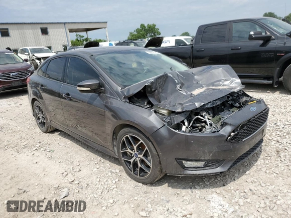 2015 Ford Focus SE z VIN 1FADP3F24FL357329, wystawiony jako Copart lot #59976215 z przebiegiem 182 407 mil mil oraz Czysty tytuł • Clean title. Historia ofert i sprzedaży dostępna na DreamBid. Obrazek 4.
