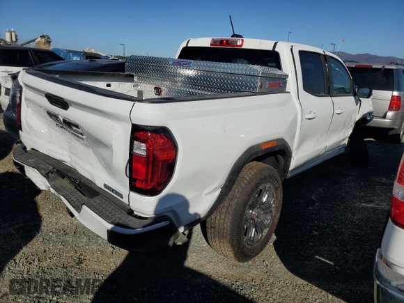2024 GMC Canyon 2WD Elevation with VIN 1GTP5BEKXR1146225, listed as a Copart auction lot 74619624 with 5,140 mi miles and Salvage Title. Bid and sale history available at carsss.com. Image 3.