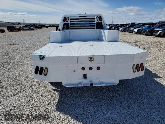 2015 Ford F-350 XL z VIN 1FD8W3HT3FEC63060, wystawiony jako Copart lot #50241925 z przebiegiem 240 742 mil mil oraz Czysty tytuł • Clean title. Historia ofert i sprzedaży dostępna na DreamBid. Obrazek 6.