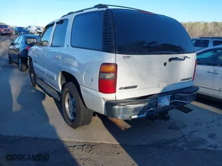 2003 Chevrolet Tahoe LT with VIN 1GNEC13Z63R103461, listed as a IAAI auction lot 41832198 with 289,031 mi miles. Bid and sale history available at carsss.com. Image 3.