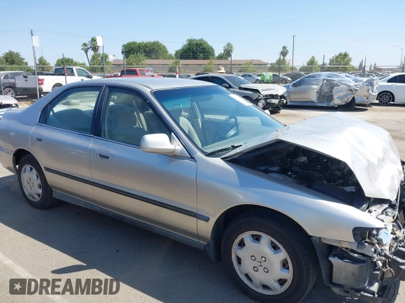 1997 Honda Accord LX with VIN 1HGCD5635VA207079, listed as a IAAI auction lot 42599112 with 267,085 mi miles and . Bid and sale history available at DreamBid. Image 14.