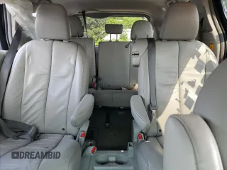 2012 Toyota Sienna XLE AAS с VIN 5TDYK3DC8CS202329, выставлен на аукционе Copart как лот 59340965 с пробегом Не указан миль и Списание • Salvage title. История ставок и продаж доступна на DreamBid. Изображение 10.