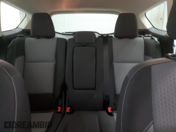 2018 Ford Escape SE with VIN 1FMCU0GD9JUC10886, listed as a Copart auction lot 49405045 with 47,165 mi miles and Clean Title. Bid and sale history available at carsss.com. Image 10.