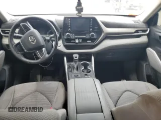 2020 Toyota Highlander LE with VIN 5TDBZRBH8LS012906, listed as a Copart auction lot 54832115 with 68,673 mi miles and Clean title. Bid and sale history available at DreamBid. Image 8.