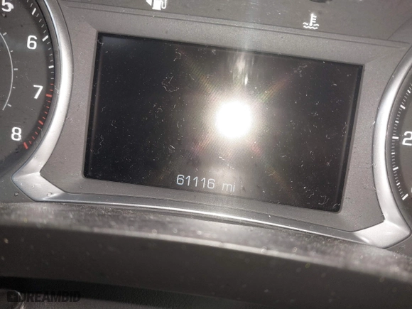 2019 Chevrolet Traverse LT Cloth with VIN 1GNEVGKW5KJ294534, listed as a IAAI auction lot 41241856 with 61,116 mi miles. Bid and sale history available at carsss.com. Image 15.