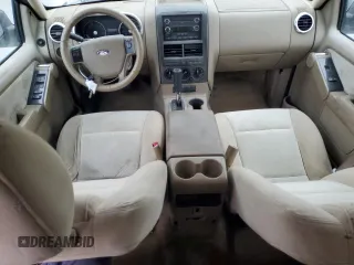 2009 Ford Explorer XLT with VIN 1FMEU738X9UA23551, listed as a Copart auction lot 46194775 with 209,019 mi miles and Clean Title. Bid and sale history available at carsss.com. Image 8.