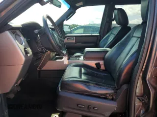 2017 Ford Expedition Max XLT z VIN 1FMJK1HT8HEA46589, wystawiony jako Copart lot #60484715 z przebiegiem 222 136 mil mil oraz Szkoda całkowita • Salvage title. Historia ofert i sprzedaży dostępna na DreamBid. Obrazek 7.
