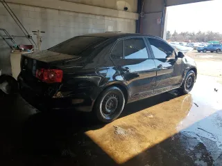 2005 Volkswagen Jetta Value Edition с VIN 3VWPF71K85M647513, выставлен на аукционе Copart как лот 83690584 с пробегом Не указан миль и Списание • Salvage title. История ставок и продаж доступна на DreamBid. Изображение 3.