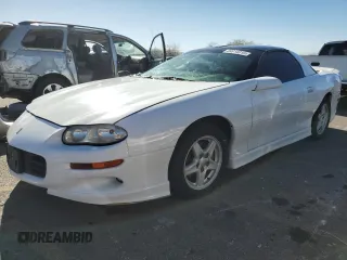 1998 Chevrolet Camaro Z28 z VIN 2G1FP22GXW2123526, wystawiony jako Copart lot #88814015 z przebiegiem 91 718 mil mil oraz Szkoda całkowita • Salvage title. Historia ofert i sprzedaży dostępna na DreamBid. Obrazek 1.